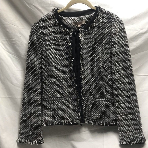 Studio M Jackets & Blazers - Ladies Blazer Size 6 NWT